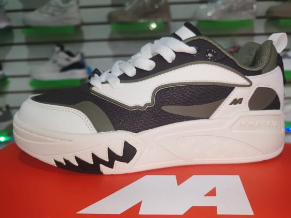 Zapatilla "New Athletic" Casual- En gris y marrón