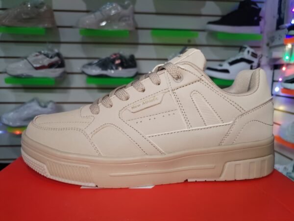 Zapatillas formales "New Athetic" talla 41